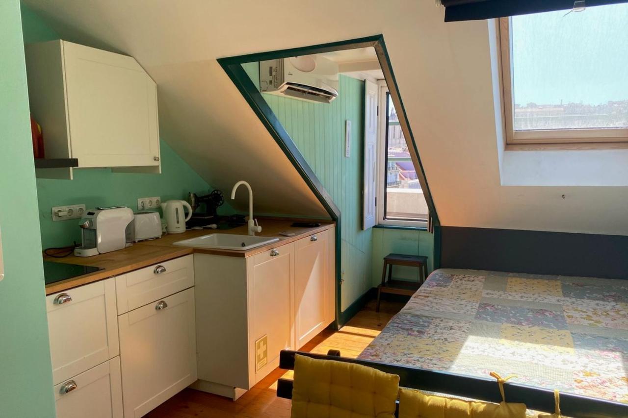 Lisbon Heart Apartments - Green Apartment By Lovelystay Exterior photo
